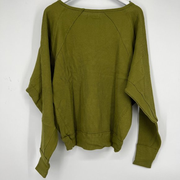 Free People Women's Santa Clara V-Neck Pullover Thermal Top Green Small NWT - Picture 3 of 6